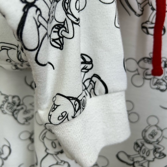 Disney Women's AOP Pullover Hoodie M Walt Disney World Mickey Mouse - Picture 6 of 9